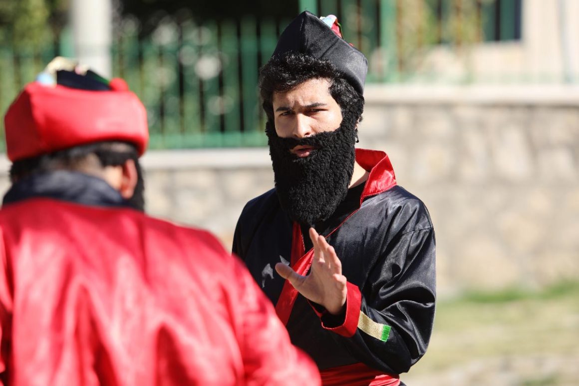 Çocuk Tiyatrosu “hacivat – Karagöz”