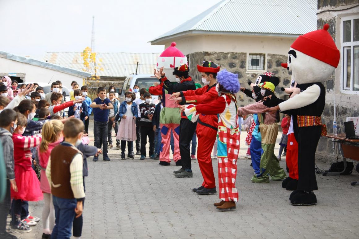 Bir Pandemi ve Hijyen Eğitimi Projesi